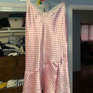Pink polka dot mini dress with split